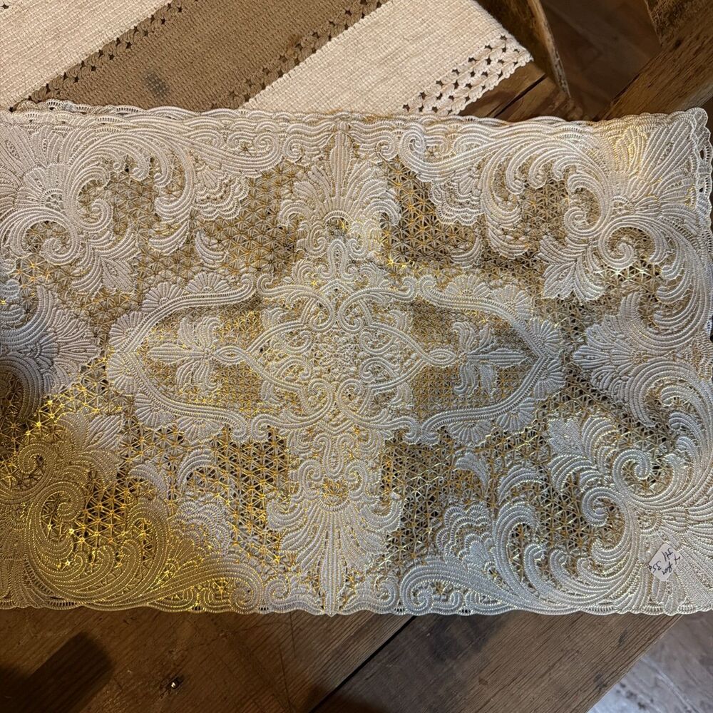 Vintage Vinyl Placemats Set of 4 Fancy Cut Out Gold Ivory Design 12" x 18"